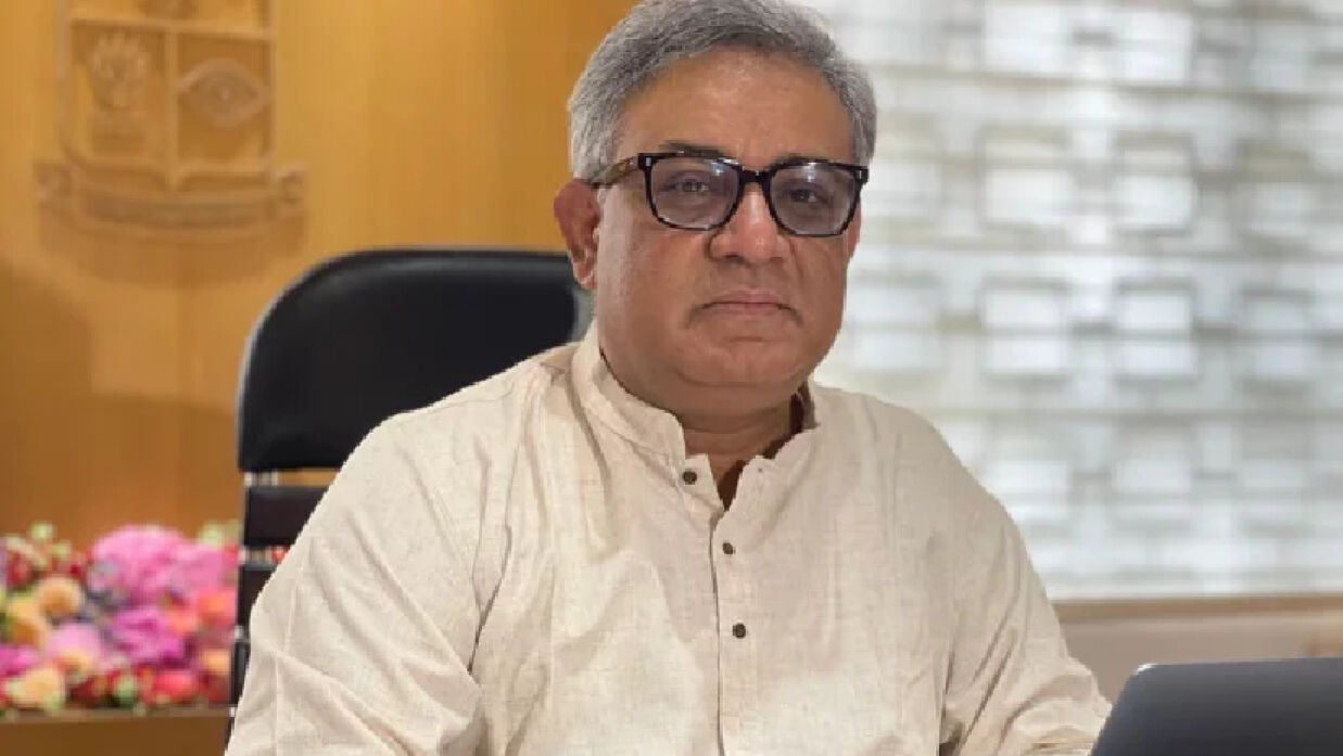 ড. এ এস এম মাকসুদ কামাল