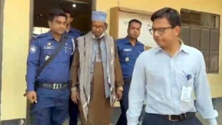 হোয়াটসঅ্যাপে নকল সরবরাহ, মাদ্রাসা অধ্যক্ষের ২ বছরের কারাদণ্ড