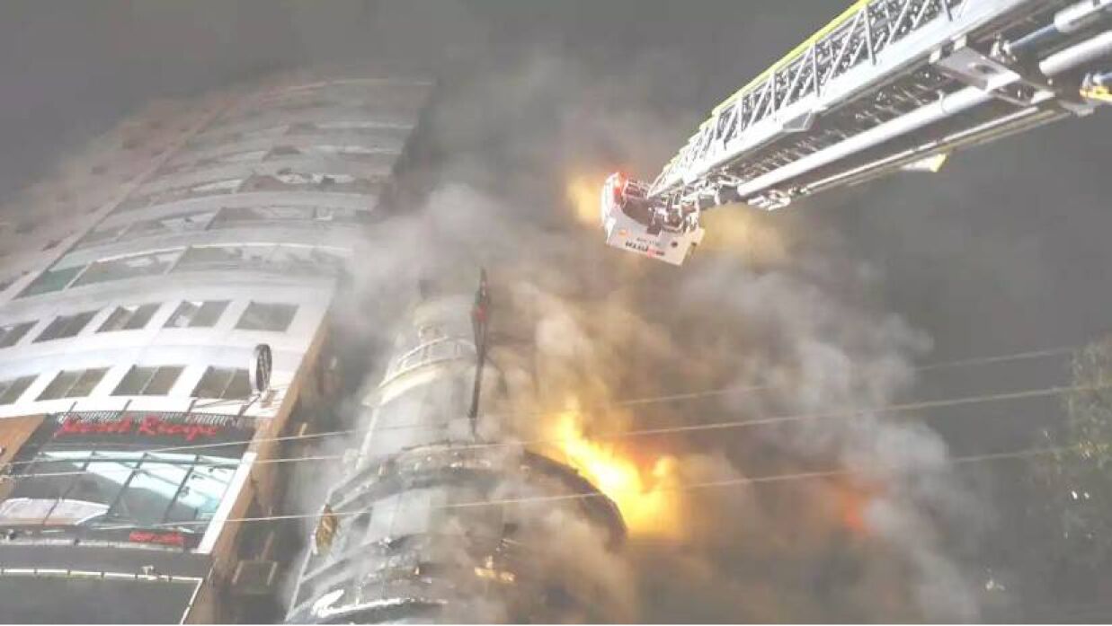 অগ্নিকাণ্ডের পর ঢাকার বিভিন্ন রেস্তোরাঁয় অভিযান শুরু