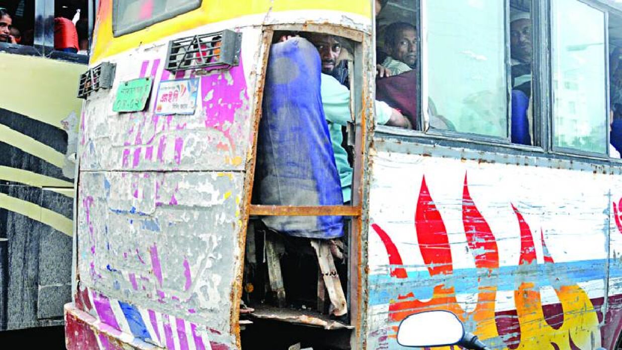 ২৪ শতাংশ বাসের ফিটনেস নেই