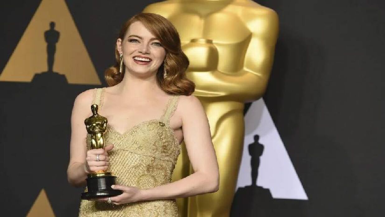 ৯৬তম অস্কারে সেরা অভিনেত্রী এমা স্টোন