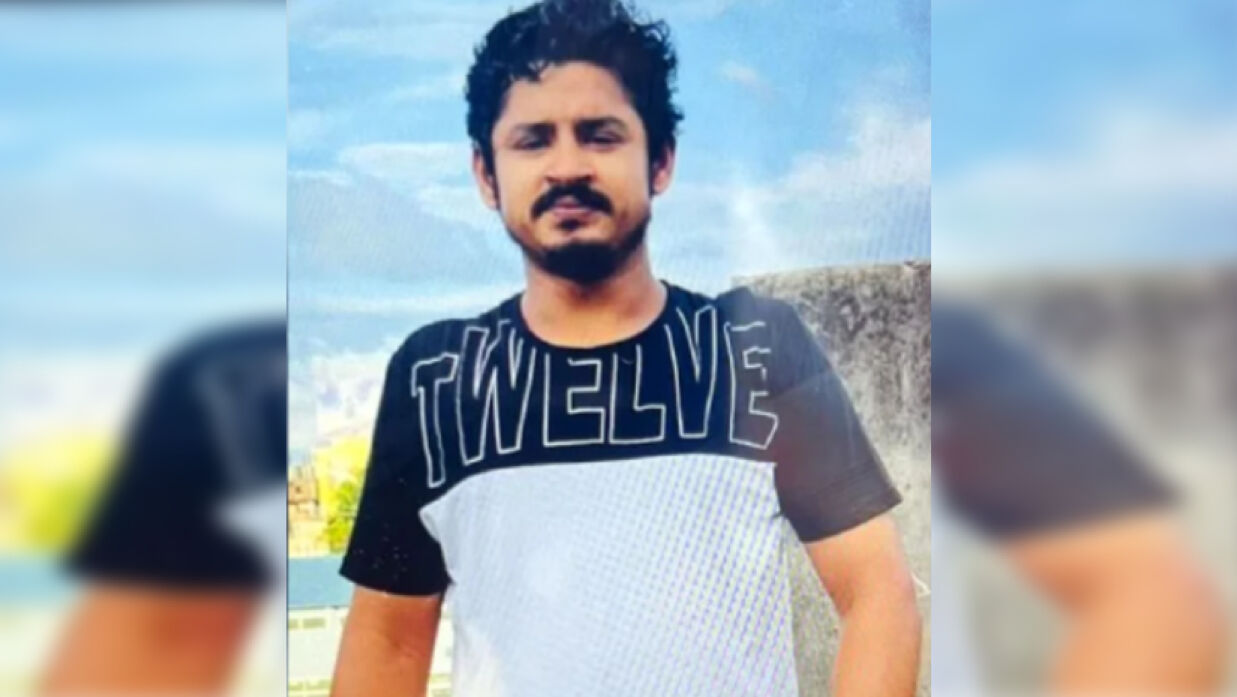 দুপক্ষের সংঘর্ষে গুলিবিদ্ধ হয়ে প্রাণ গেল ভিক্টোরিয়া কলেজছাত্রের