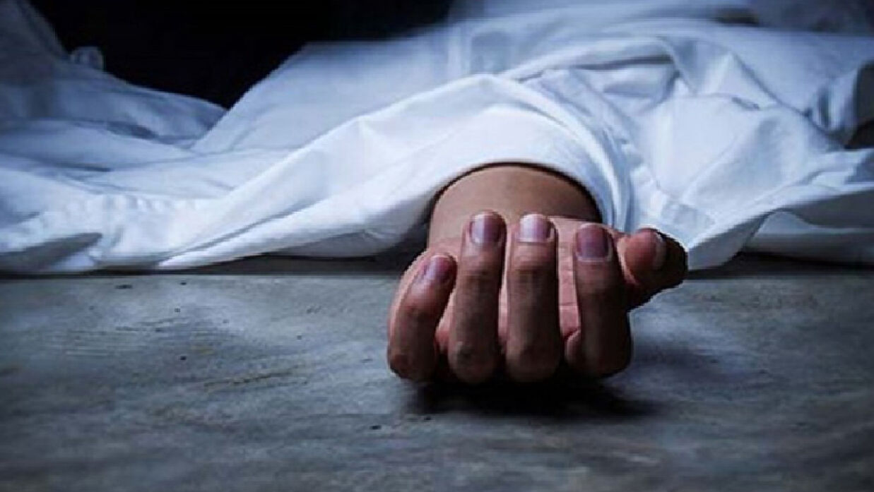 মায়ের চোখের সামনেই ডুবে প্রাণ গেল মাদ্রাসাছাত্রের