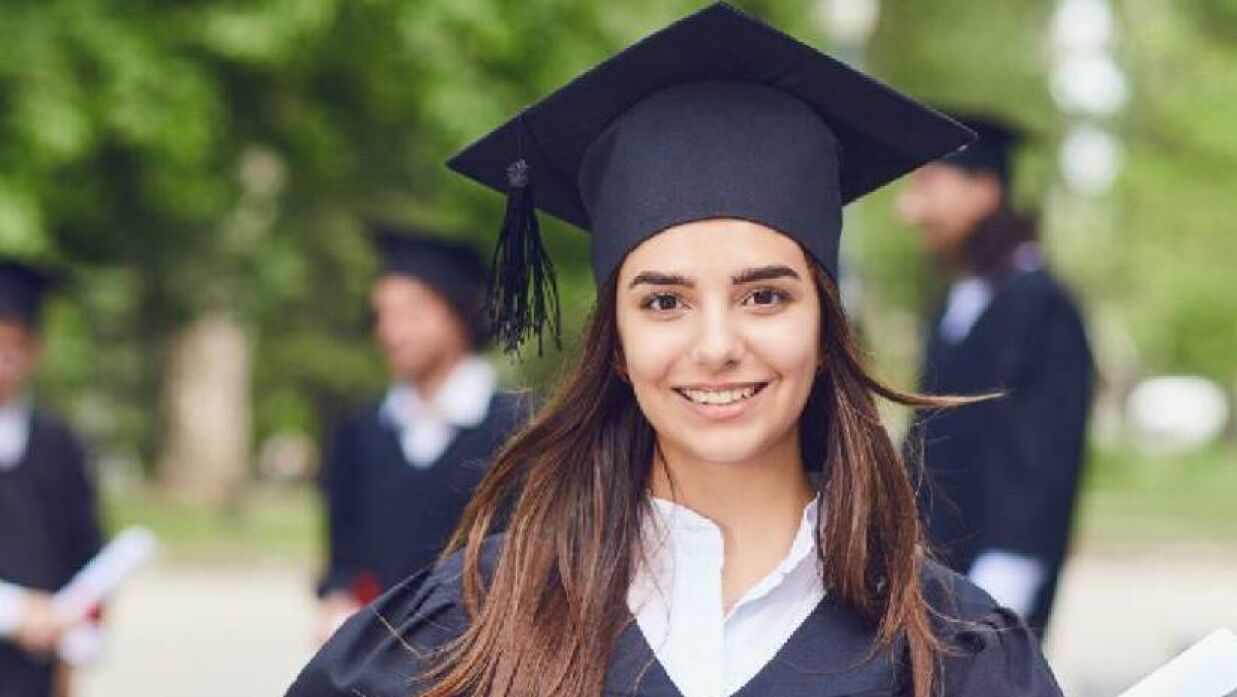 স্নাতক-স্নাতকোত্তর ও পিএইচডিতে ফুল-ফ্রি স্কলারশিপ দিচ্ছে রোমানিয়া