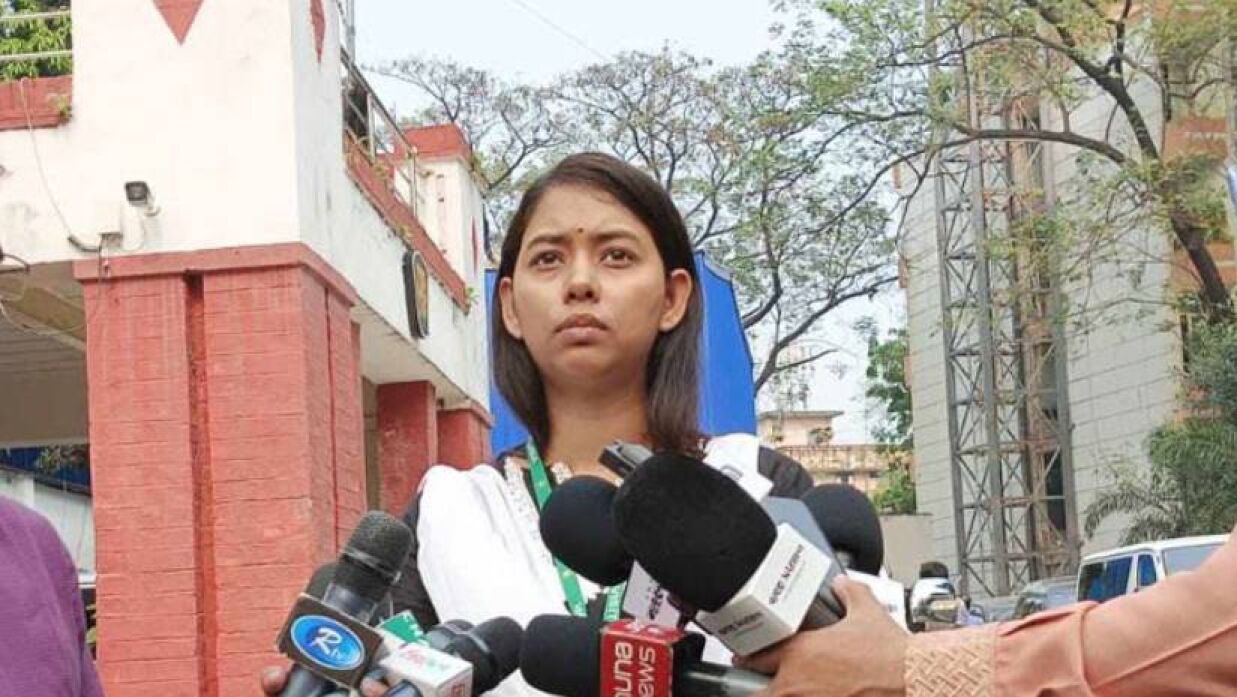 জবি ছাত্রী কাজী ফারজানা মীম