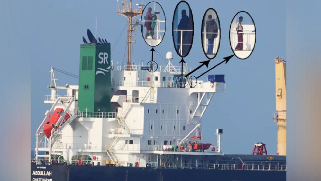 আট দিনেও যোগাযোগ করা যায়নি দস্যুদের সঙ্গে