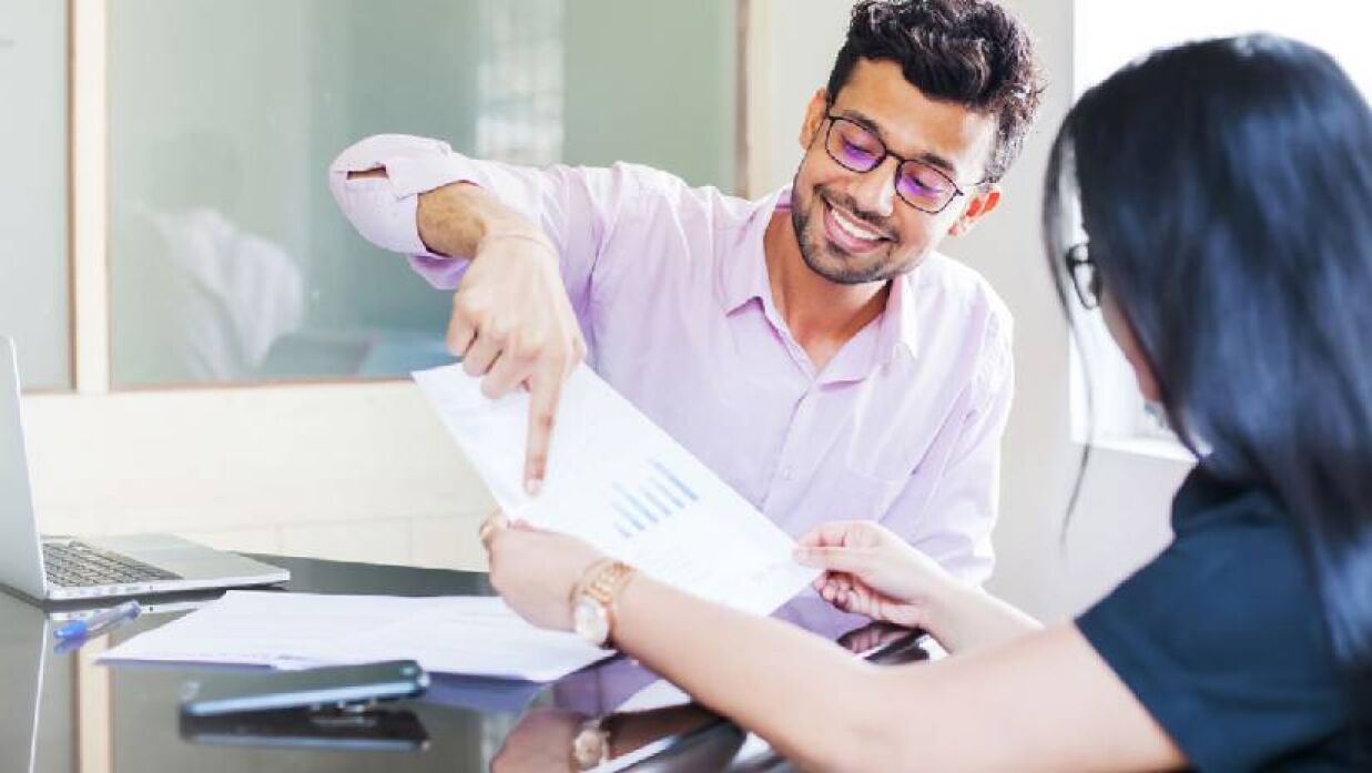 অভিজ্ঞতা ছাড়াই ৫০ জন নেবে এনজিও