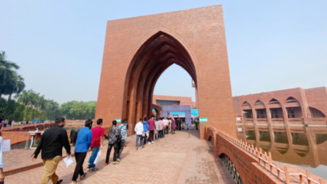 আইইউটির ‘কঠিন’ প্রশ্নে ভালো হয়েছে পরীক্ষা, বলছেন ভর্তিচ্ছুরা