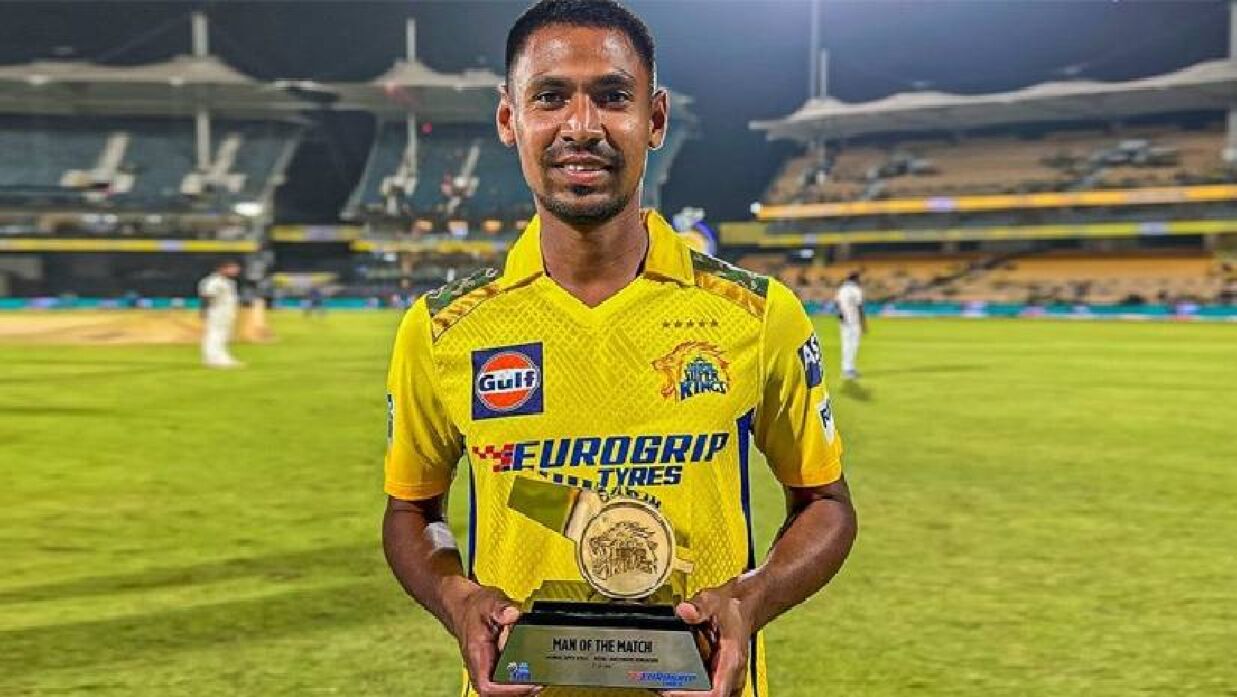 ম্যান অব দ্য ম্যাচ মুস্তাফিজুর রহমান 