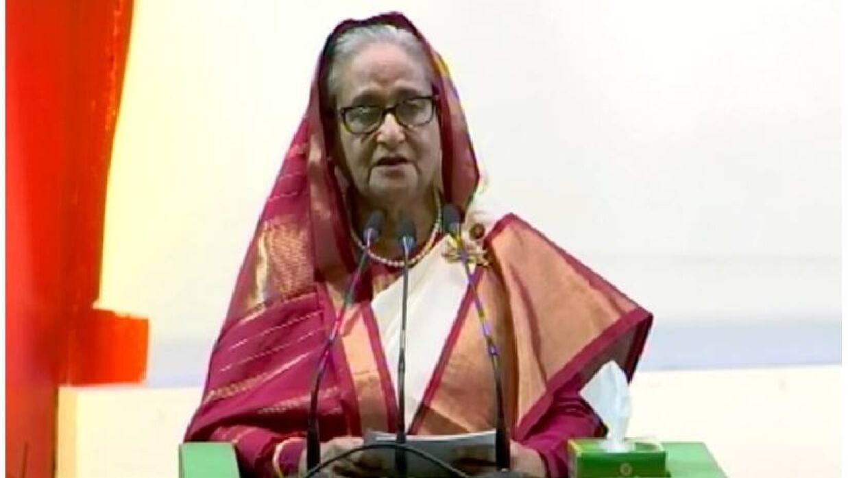 দেশের মানুষের ভাগ্য পরিবর্তনের চেষ্টা করে যাচ্ছি: প্রধানমন্ত্রী