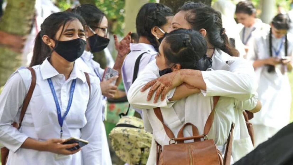 শিক্ষাপ্রতিষ্ঠানে ছুটি শুরু