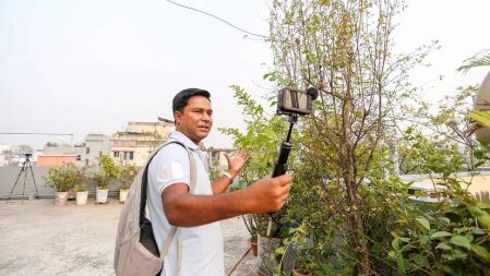 চাকরি ছেড়ে ইউটিউব কনটেন্ট ক্রিয়েটর, মাসে আয় বেতনের আটগুণ