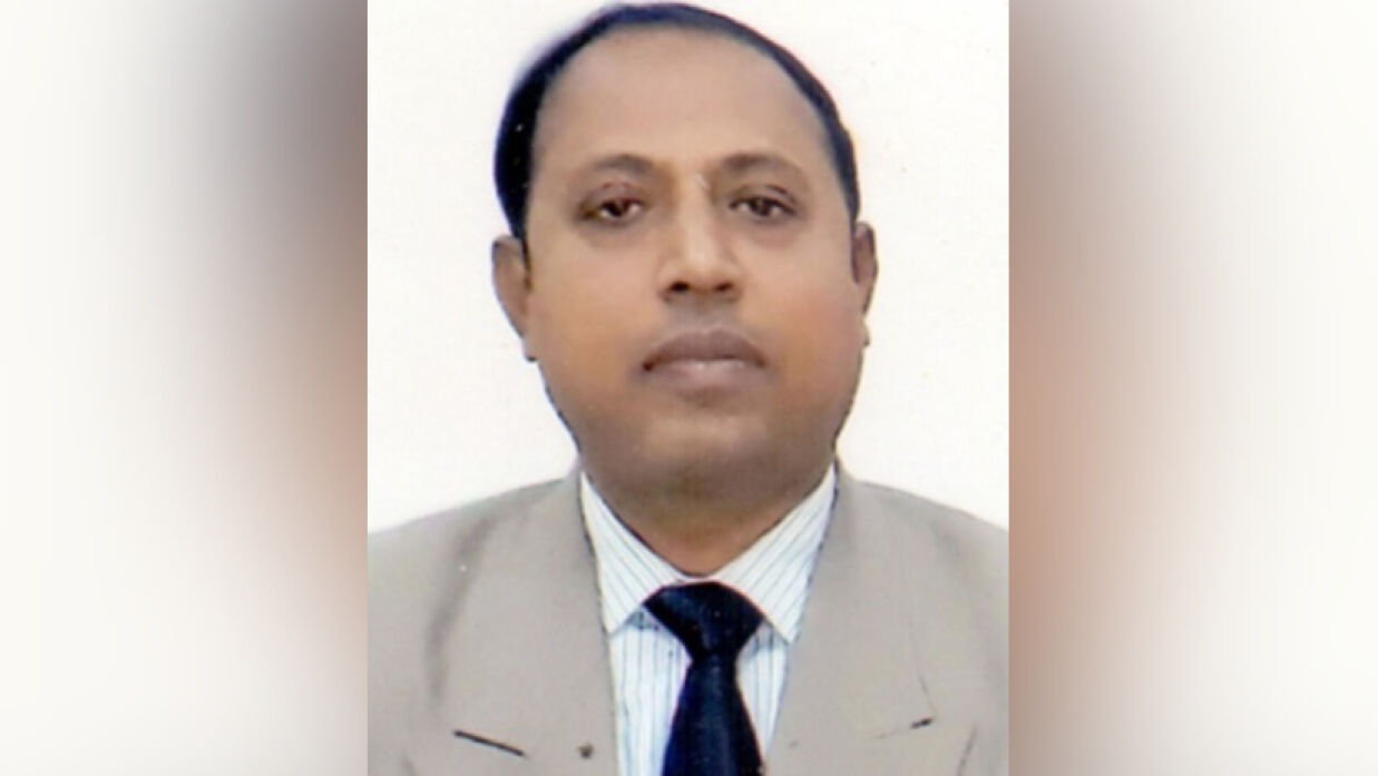 অভিযুক্ত আনোয়ার হোসেন