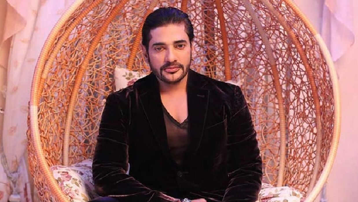 অনন্ত জলিল