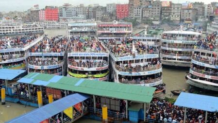 সদরঘাটে যাত্রী নিহতের ঘটনায় লঞ্চের চালকসহ ৫ জনের নামে মামলা