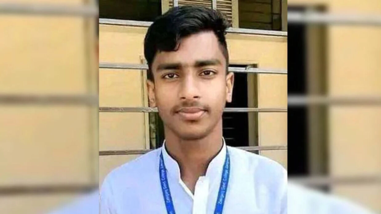 মিলন আহমেদ