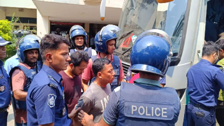 বান্দরবানে আটক কেএনএফের ৫৩ সদস্য রিমান্ডে