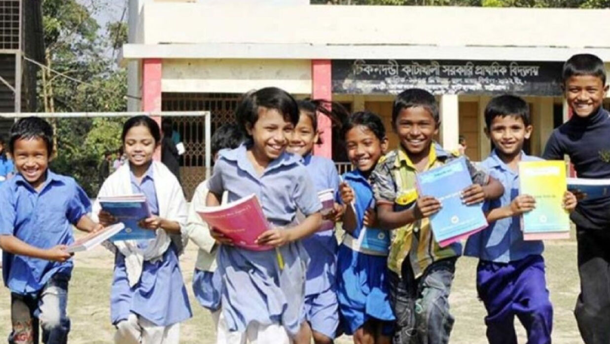 সাত দিন বন্ধ ঘোষণা প্রাথমিক বিদ্যালয়