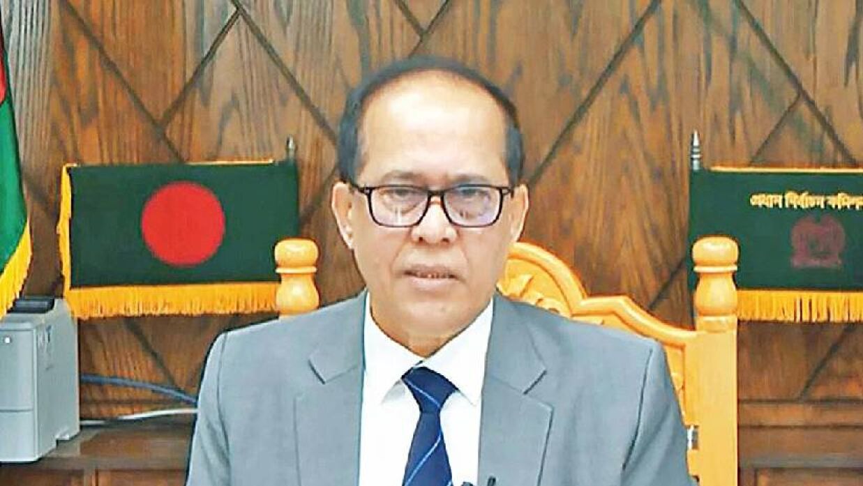 প্রধান নির্বাচন কমিশনার (সিইসি) কাজী হাবিবুল আউয়াল