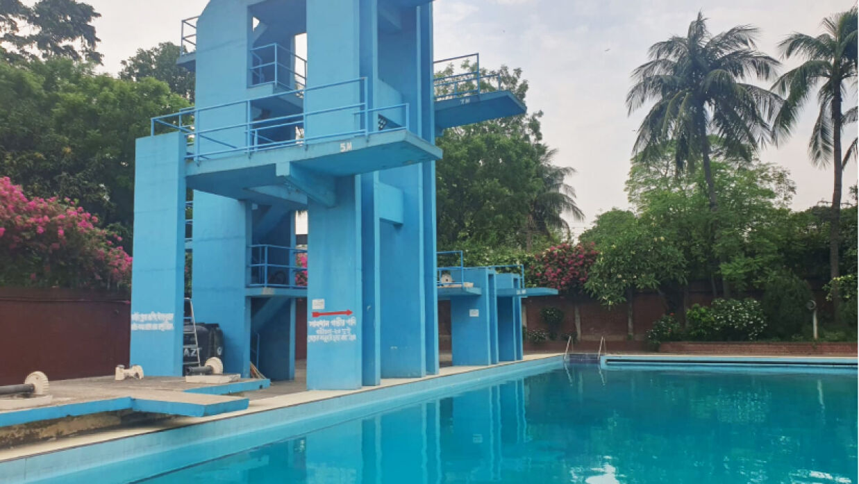 অনিয়ম-অব্যবস্থাপনায় জর্জরিত ঢাকা বিশ্ববিদ্যালয়ের সুইমিংপুল