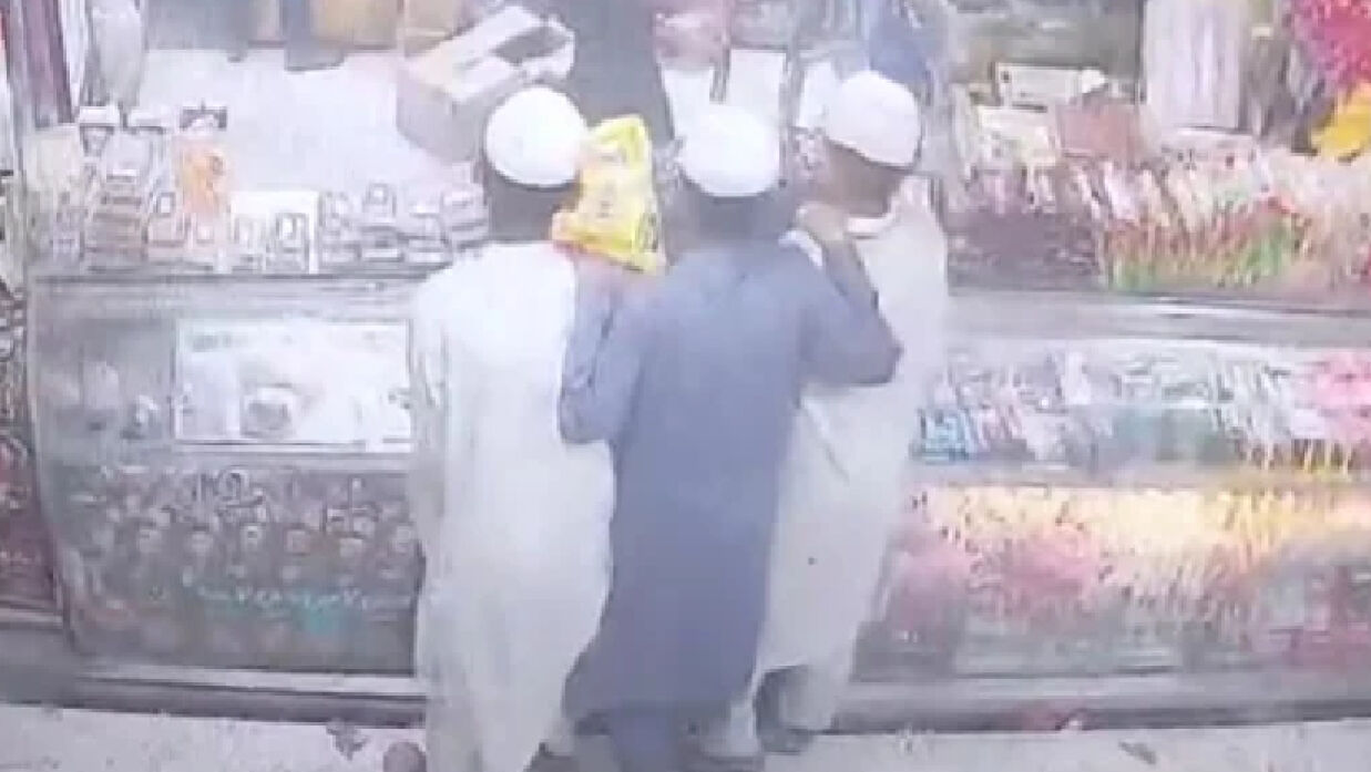 রাজধানী থেকে নিখোঁজ হওয়া তিন শিক্ষার্থীকে চট্টগ্রাম উদ্ধার