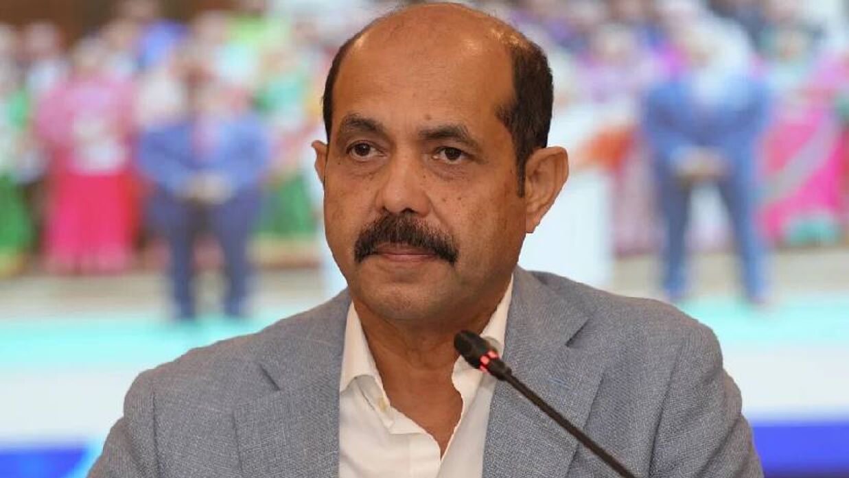 চিফ হিট অফিসার সিটি করপোরেশনের কেউ নন: মেয়র আতিক