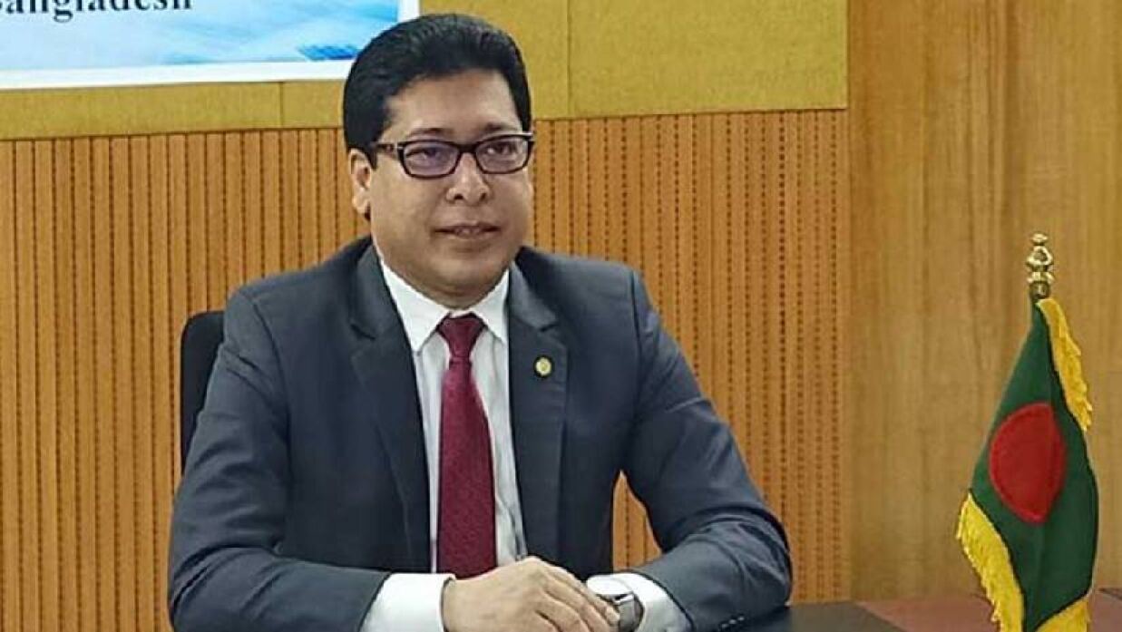 জনপ্রশাসন মন্ত্রী ফরহাদ হোসেন