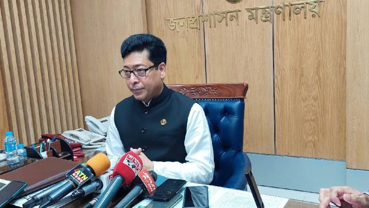 আমলার সন্তানদের জন্য বিশ্ববিদ্যালয় করার বিষয়ে যা বললেন জনপ্রশাসন মন্ত্রী