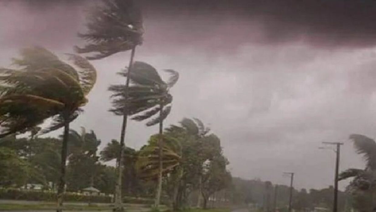 রাতে যে ৮ জেলায় ৮০ কিমি বেগে ঝড়ের পূর্বাভাস