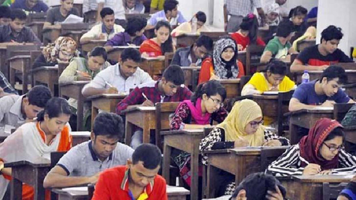 জুলাইয়ের দ্বিতীয় সপ্তাহের মধ্যে শুরু হচ্ছে ২৪ বিশ্ববিদ্যালয়ের ক্লাস