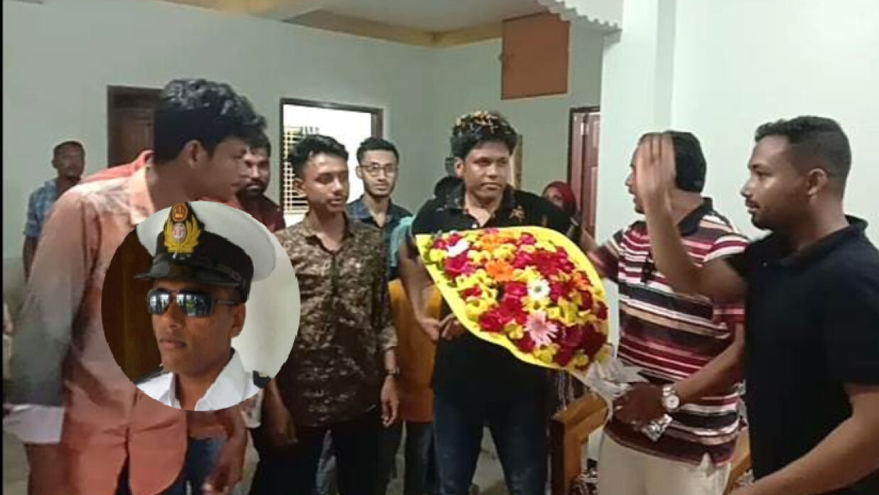 রোকনকে ফিরে পাওয়ার আনন্দে কেউ হাসছেন, কারো চোখে পানি ঝরছে