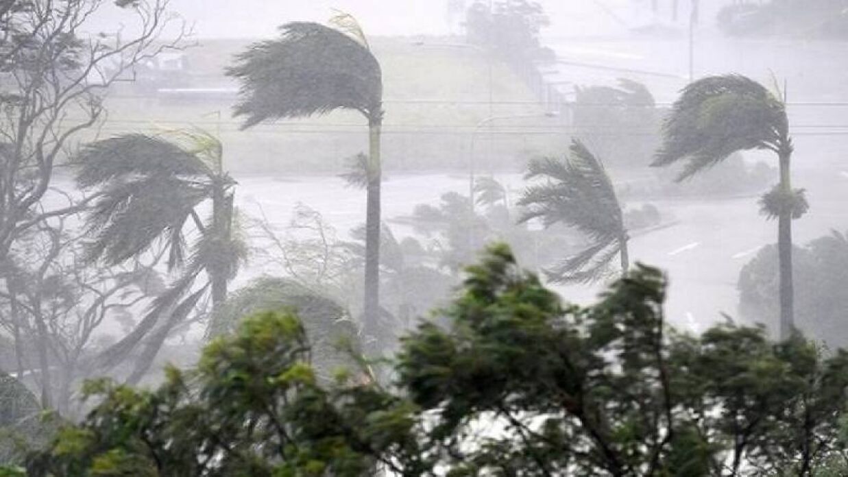 যেসব জেলায় দুপুর ১টার মধ্যে ঝড়ের আশঙ্কা