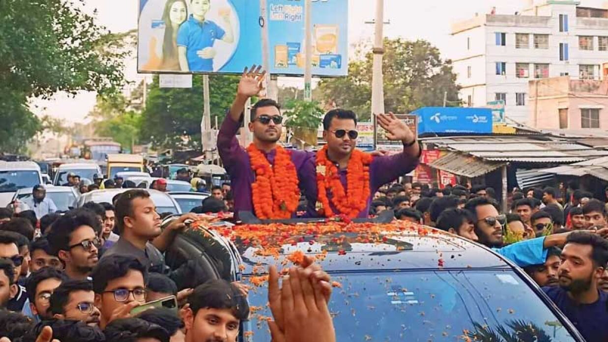 দীর্ঘদিন পর কমিটি পেয়ে উচ্ছ্বসিত হাবিপ্রবি ছাত্রলীগের নেতাকর্মীরা