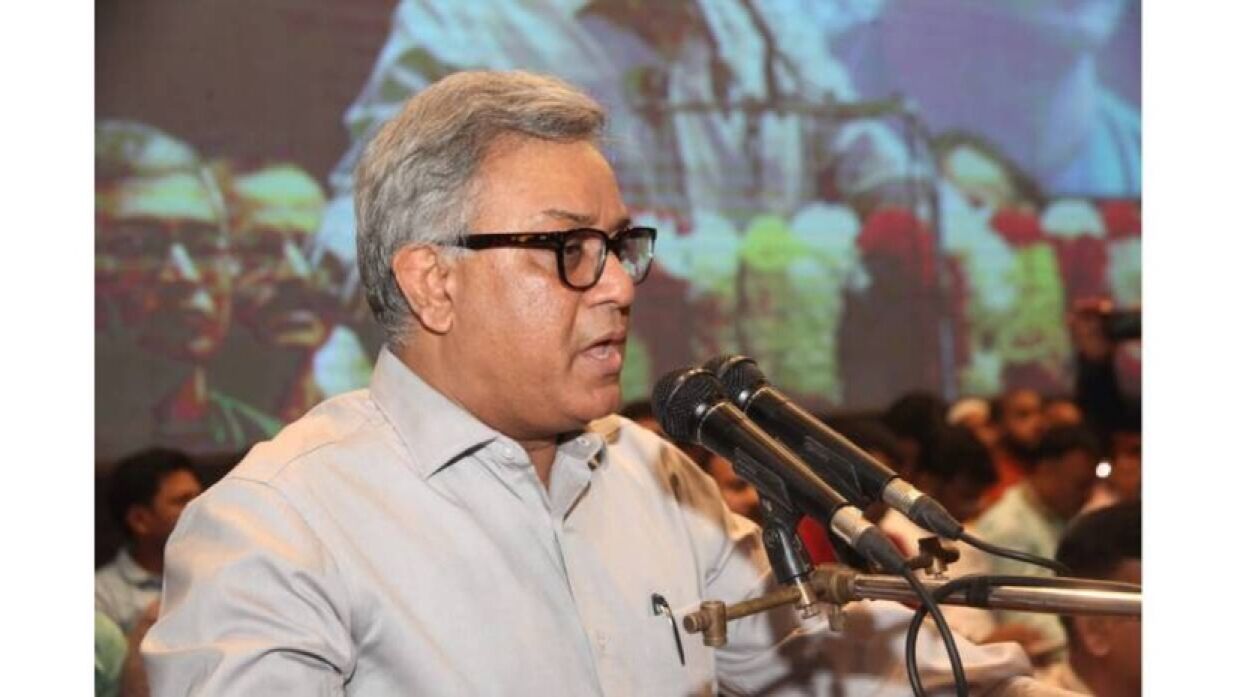 ঢাবি উপাচার্য অধ্যাপক ড. এ এস এম মাকসুদ কামাল