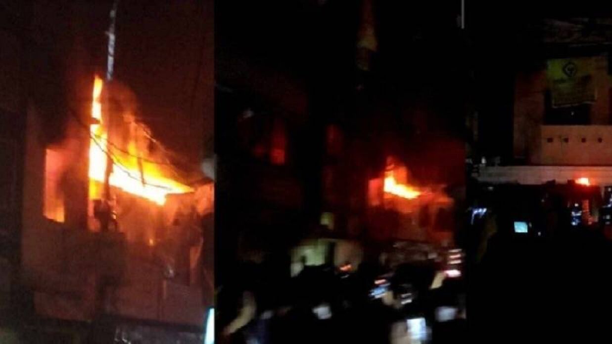 মোহাম্মদপুরে আবাসিক ভবনে আগুন