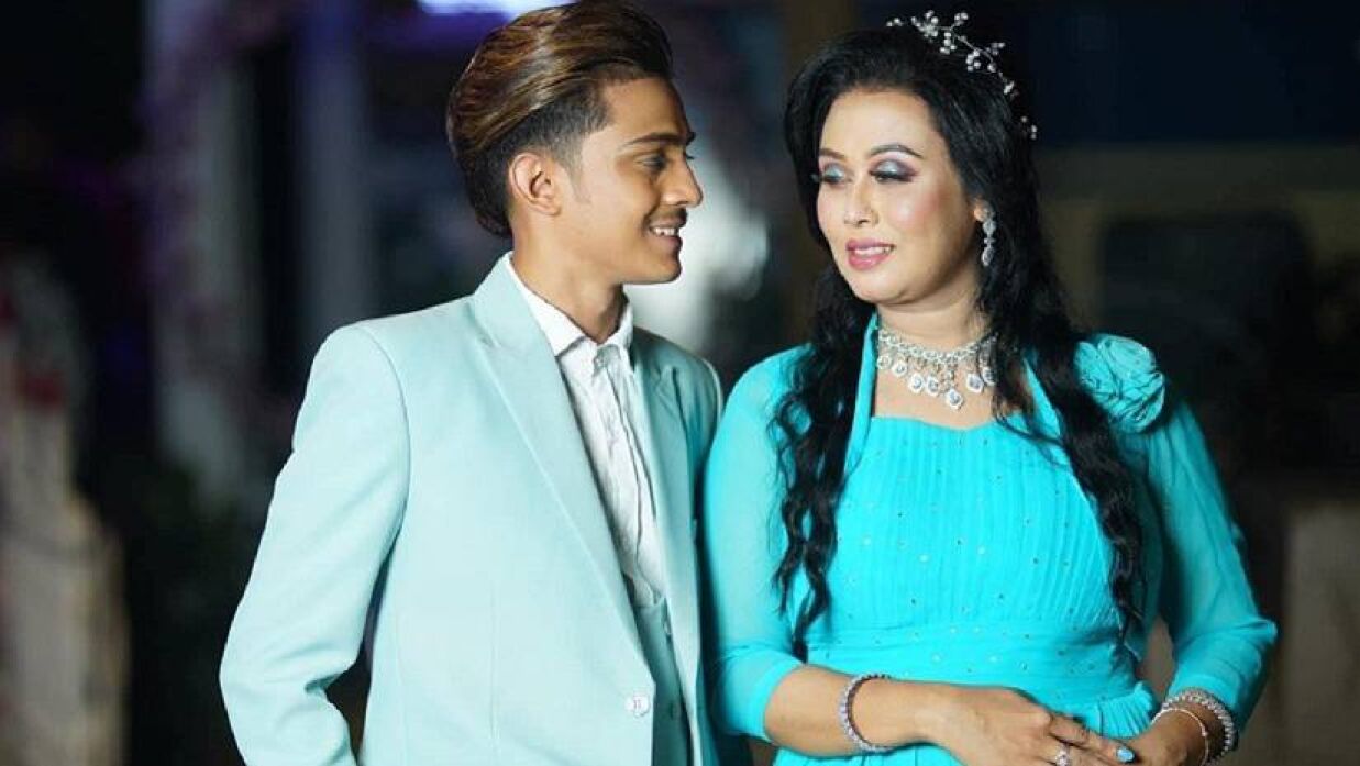 মামুন ও লায়লা