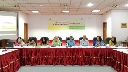 ‘রাজনৈতিক দলগুলোতে ৩৩ শতাংশ নারী সদস্য রাখার বিধান বাস্তবায়ন করতে হবে’