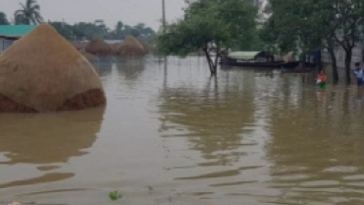 নেত্রকোণায় বন্যার শঙ্কা, প্রস্তুত ২৯৯ আশ্রয় কেন্দ্র