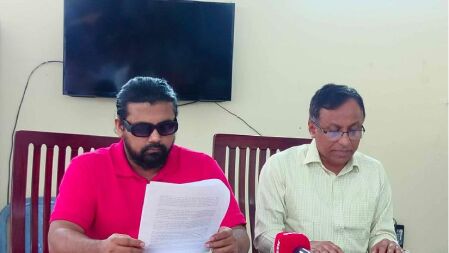 নতুন নিয়োগ বন্ধ রাখতে কুবি শিক্ষক সমিতির সংবাদ সম্মেলন