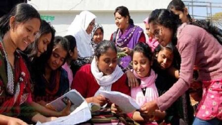 জিপিএ-৫ পেয়েও সাড়ে ৮ হাজার শিক্ষার্থী কোনো কলেজ পায়নি