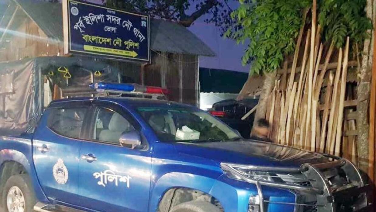 থানার মধ্যেই এএসআই গুলিবিদ্ধ, অবস্থা আশঙ্কাজনক