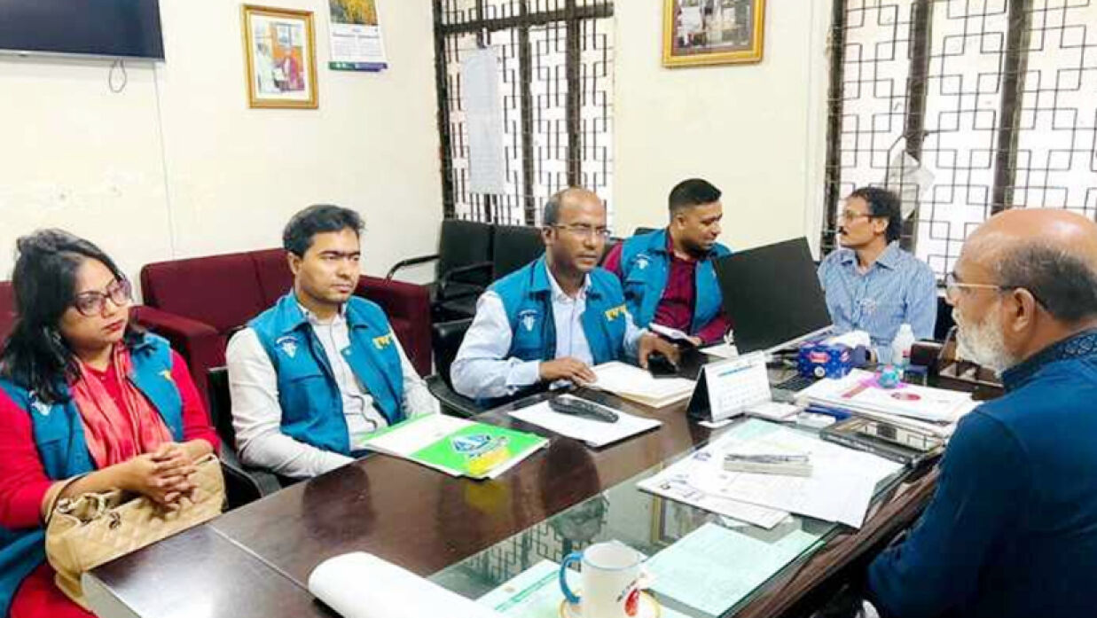 দুর্নীতি দমন কমিশনের অভিযান