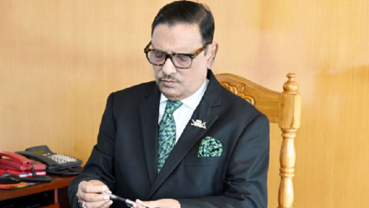 সড়ক পরিবহণ ও সেতুমন্ত্রী ওবায়দুল কাদের