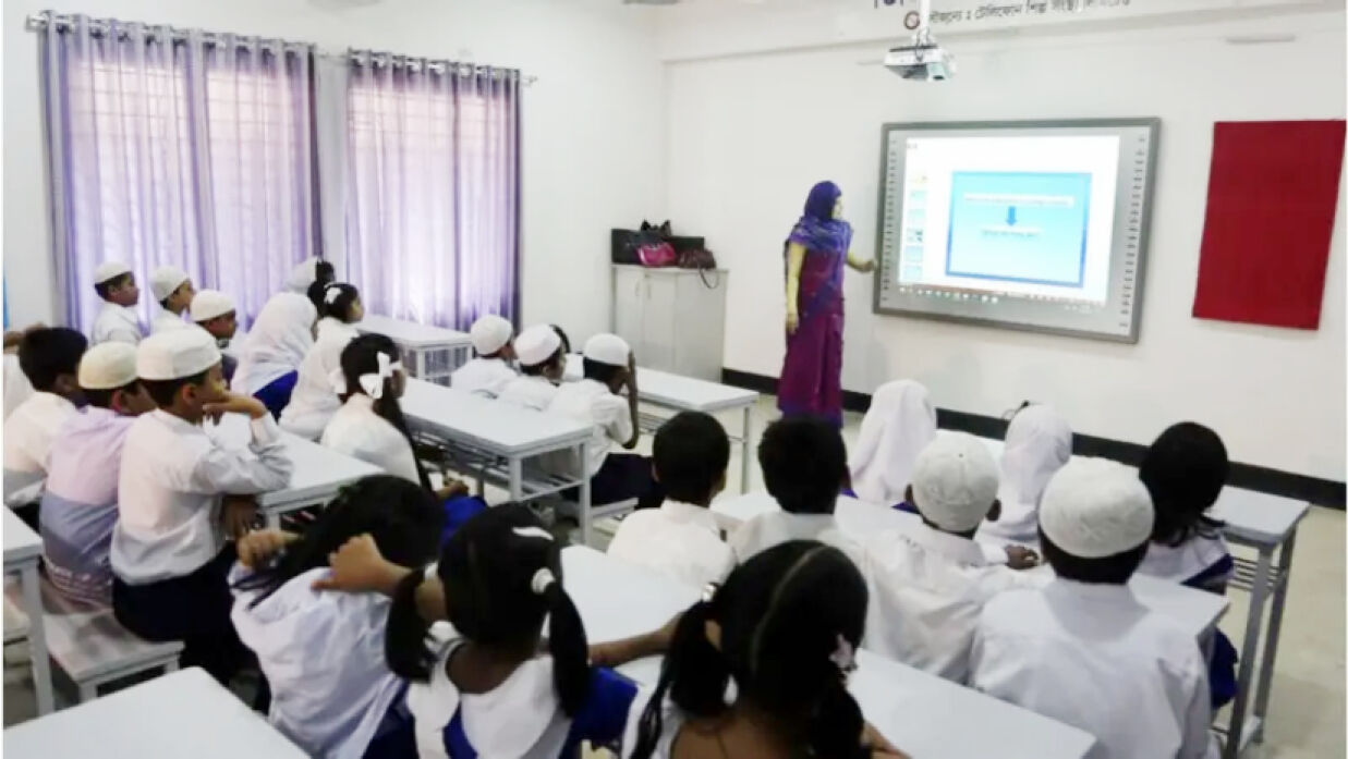 শ্রেণিকক্ষে শিক্ষার্থী