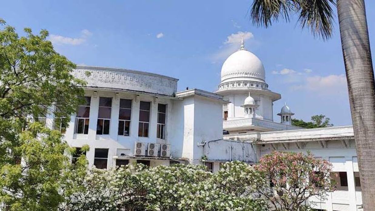 হাইকোর্টের আদেশে এইচএসসিতে বসার সুযোগ পেলেন ১৪৮ শিক্ষার্থী