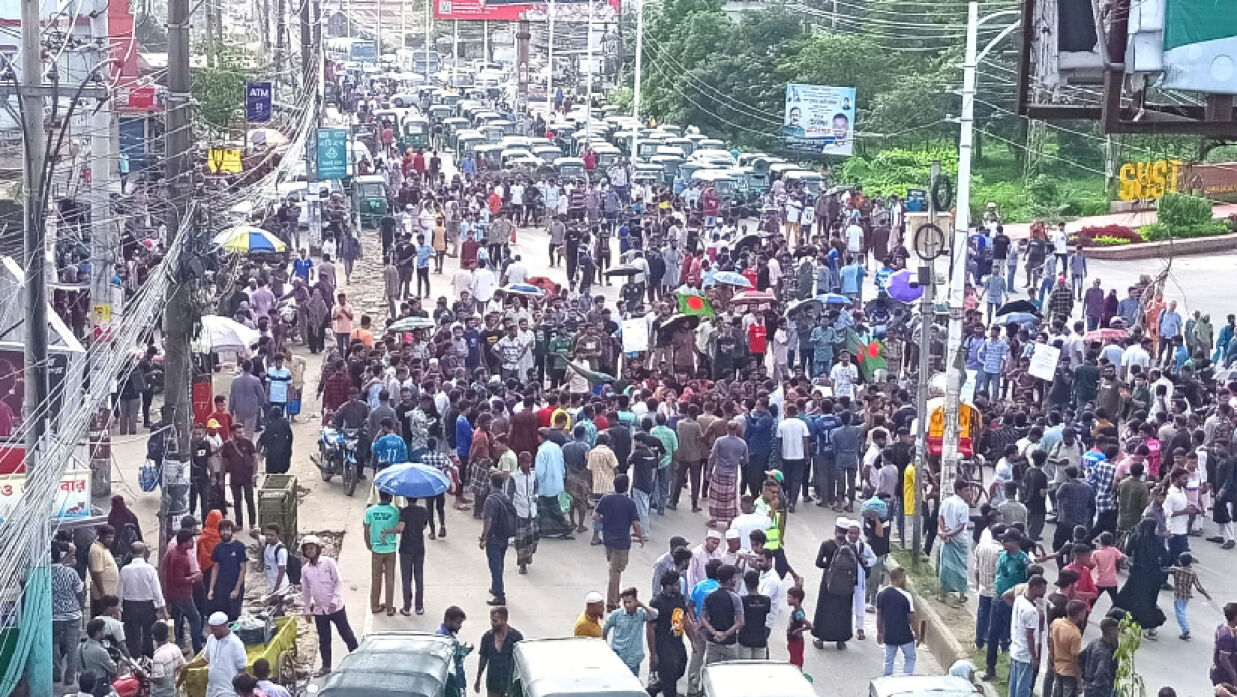 সিলেট-সুনামগঞ্জ মহাসড়ক অবরোধ