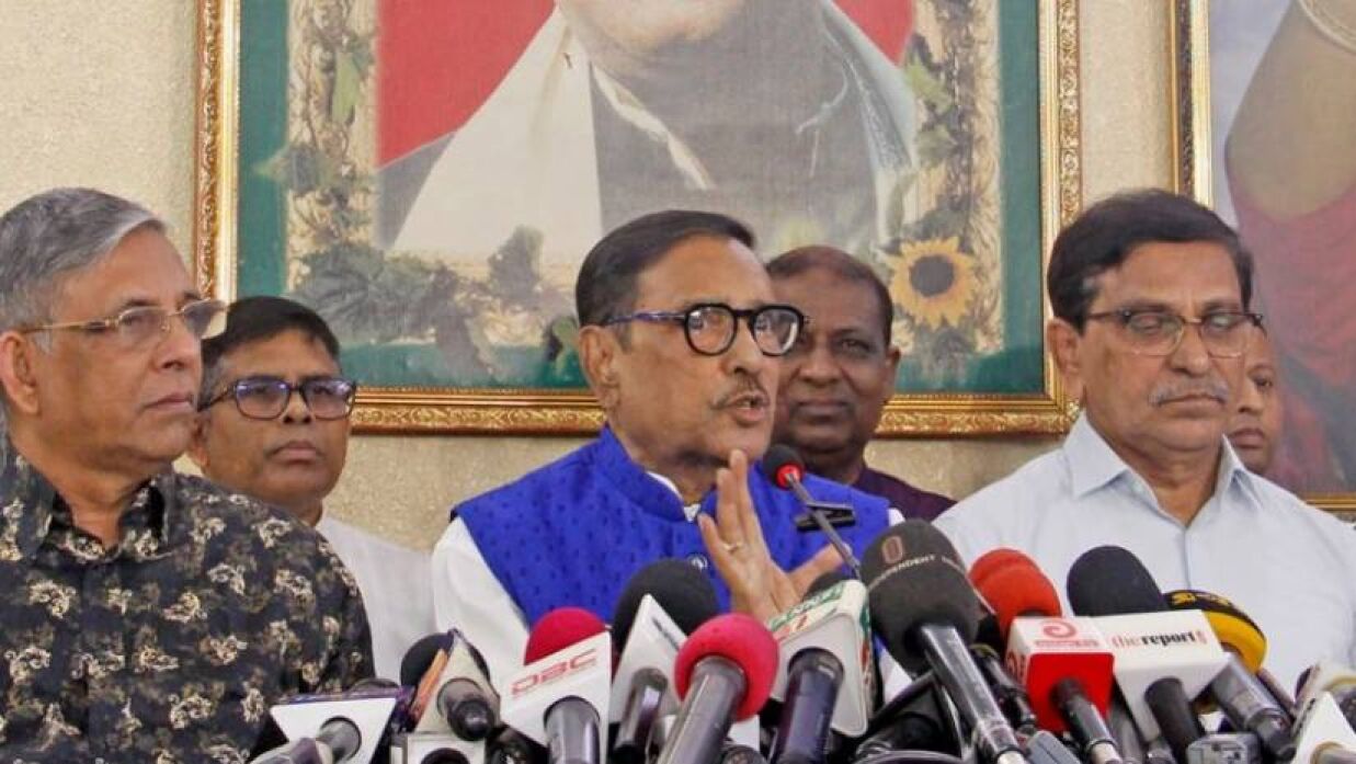 ধানমন্ডিতে আওয়ামী লীগ সভাপতি শেখ হাসিনার রাজনৈতিক কার্যালয়