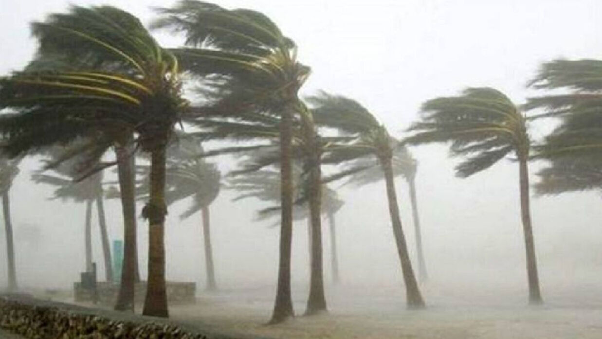 সন্ধ্যার মধ্যে ৭ জেলায় ৬০ কিমি বেগে ঝড়ের পূর্বাভাস