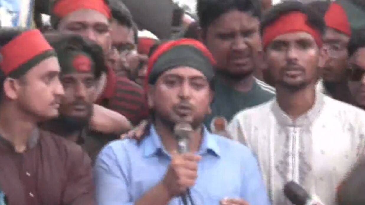 সরকারকে ২৪ ঘণ্টার আল্টিমেটাম কোটা আন্দোলনকারীদের