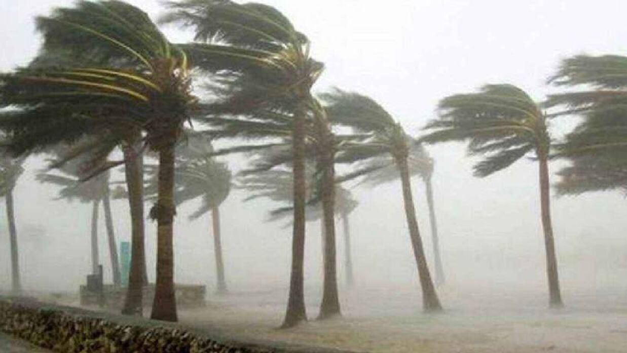 চার অঞ্চলে ঝড়ো হাওয়াসহ বজ্রবৃষ্টির আভাস